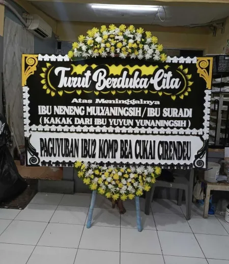 Papan Bunga Duka Gereja Gbi Mawar Sharon