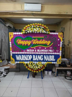 Papan Bunga di Gereja Gbi Mawar Sharon