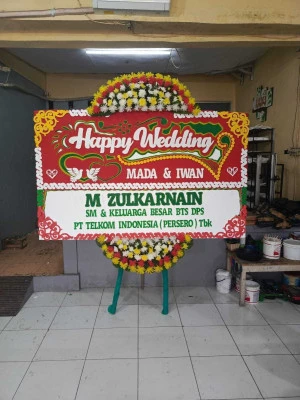 Papan Bunga di Gereja Gbi Mawar Sharon