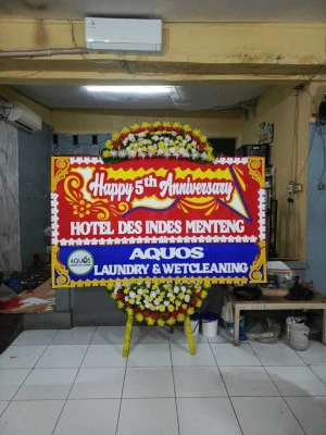 Papan Bunga di Gereja Gbi Mawar Sharon
